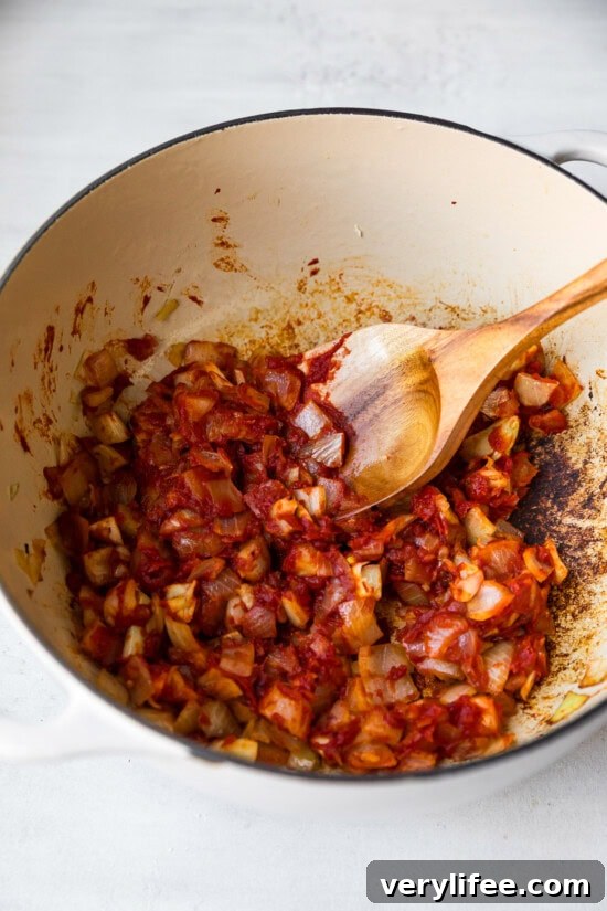 Authentic San Francisco Cioppino Recipe 6 Add tomato paste