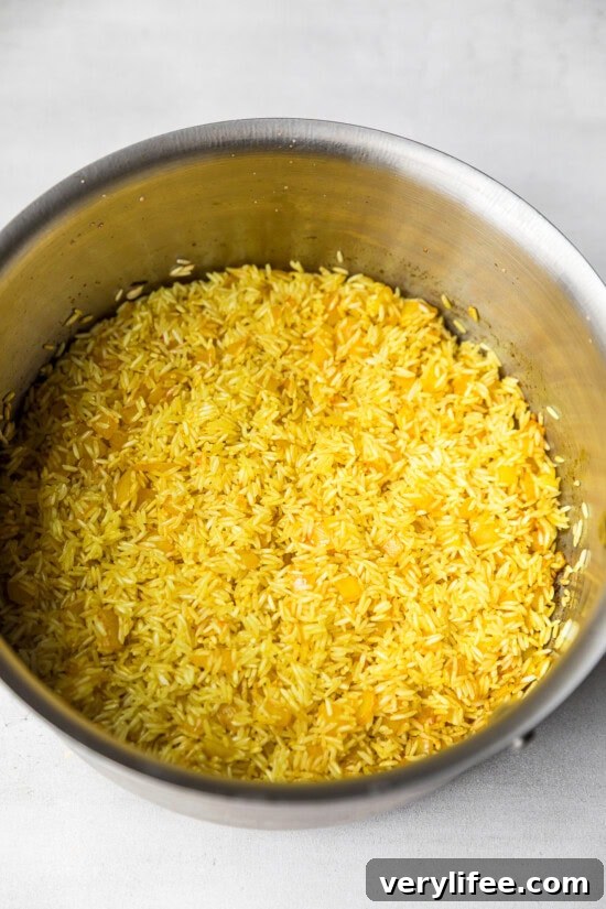 One-Pot Turmeric Basmati Rice with Peas 7 Add rice