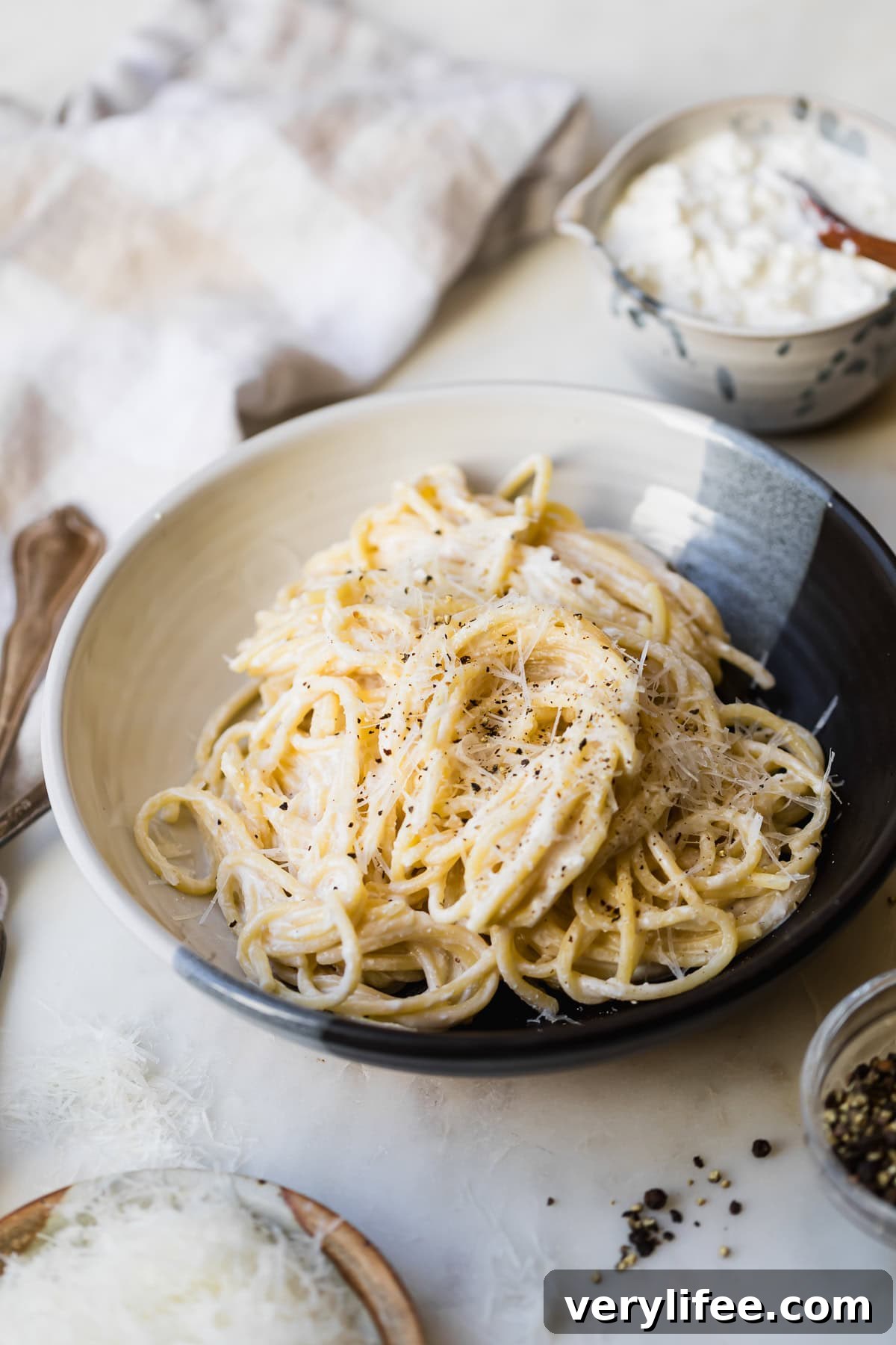 Cacio e Pepe Pasta with Cottage Cheese 6 Cottage Cheese Cacio e Pepe