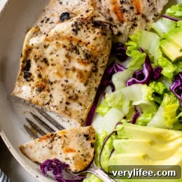 Fresh Tomato Pasta Recipe with Garlic and Basil 9 Grilled Chicken