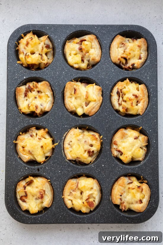 Crispy Apple and Bacon Puff Pastry Bites 11 Bake the apple bites