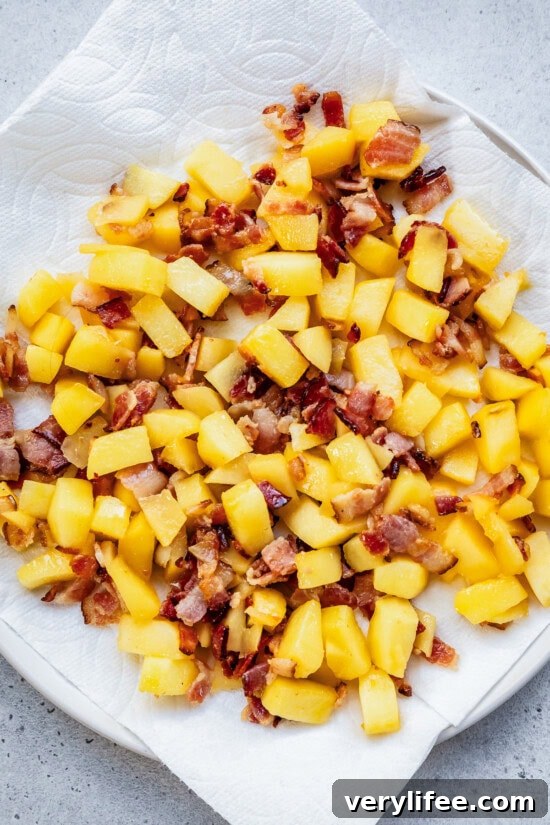 Crispy Apple and Bacon Puff Pastry Bites 8 Set aside on a paper towel