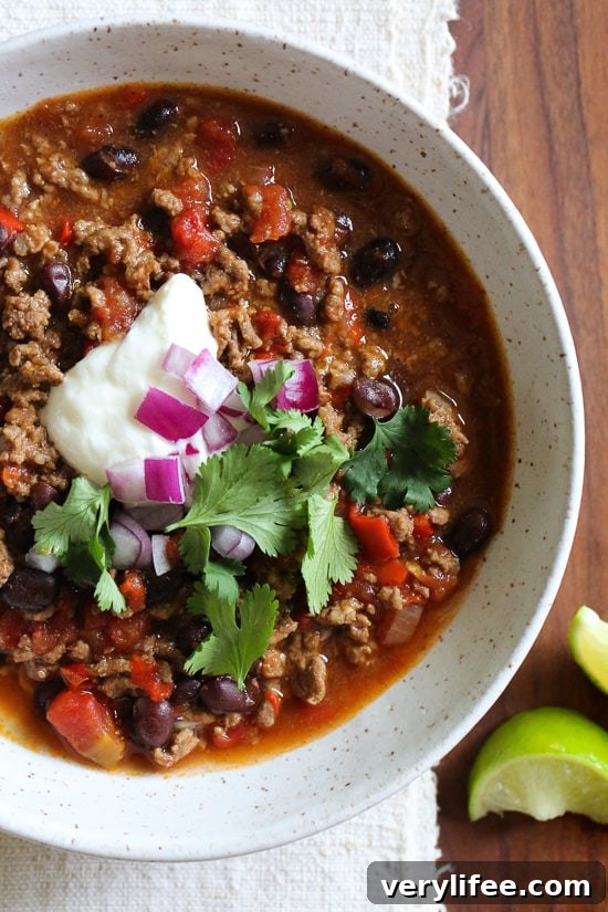 25 Crockpot Dinner Recipes to Enjoy Year-Round 14 bowl of chili