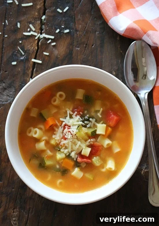 25 Crockpot Dinner Recipes to Enjoy Year-Round 18 Minestrone Soup