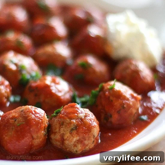 25 Crockpot Dinner Recipes to Enjoy Year-Round 19 meatballs in sauce