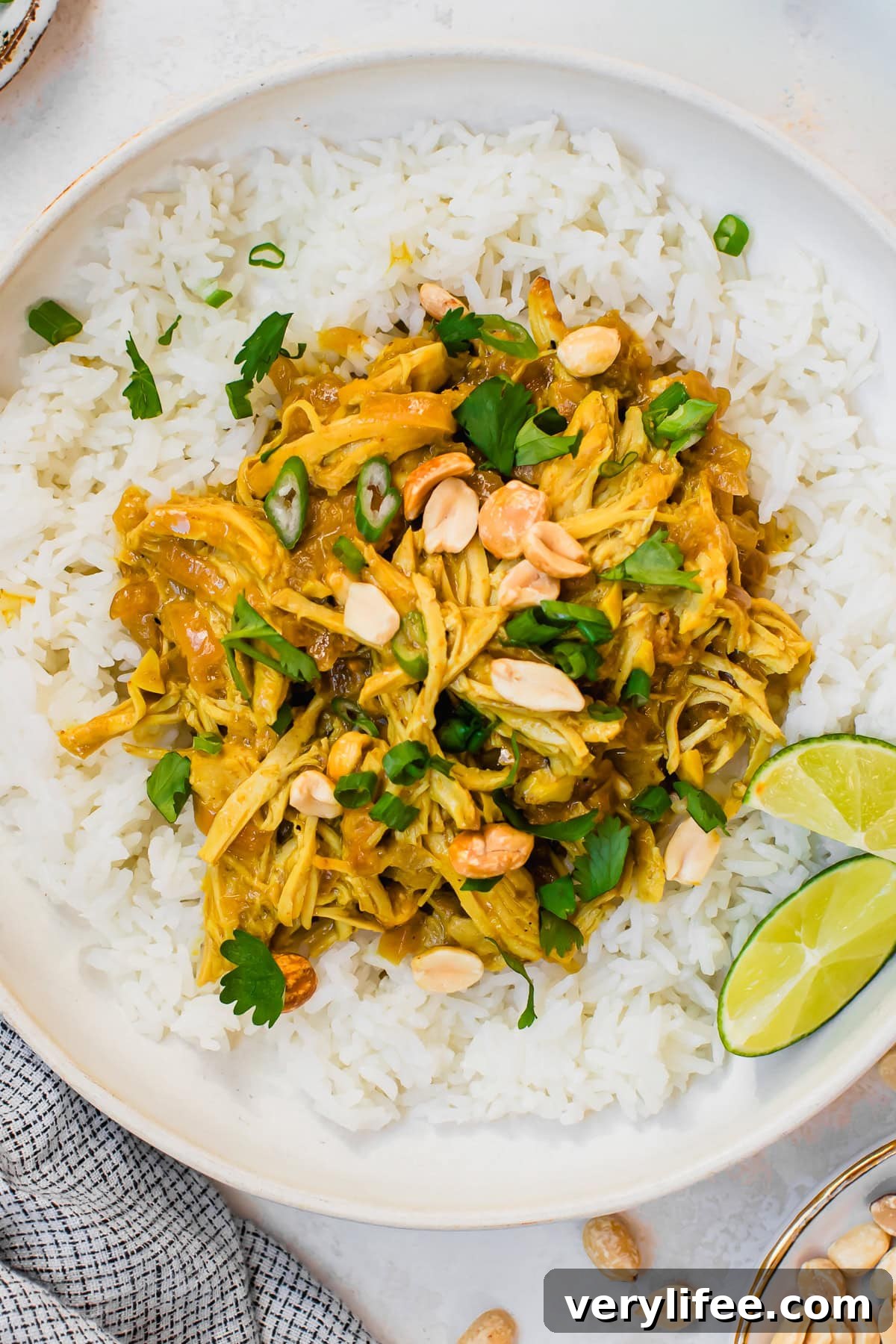Slow Cooker Peanut Chicken
