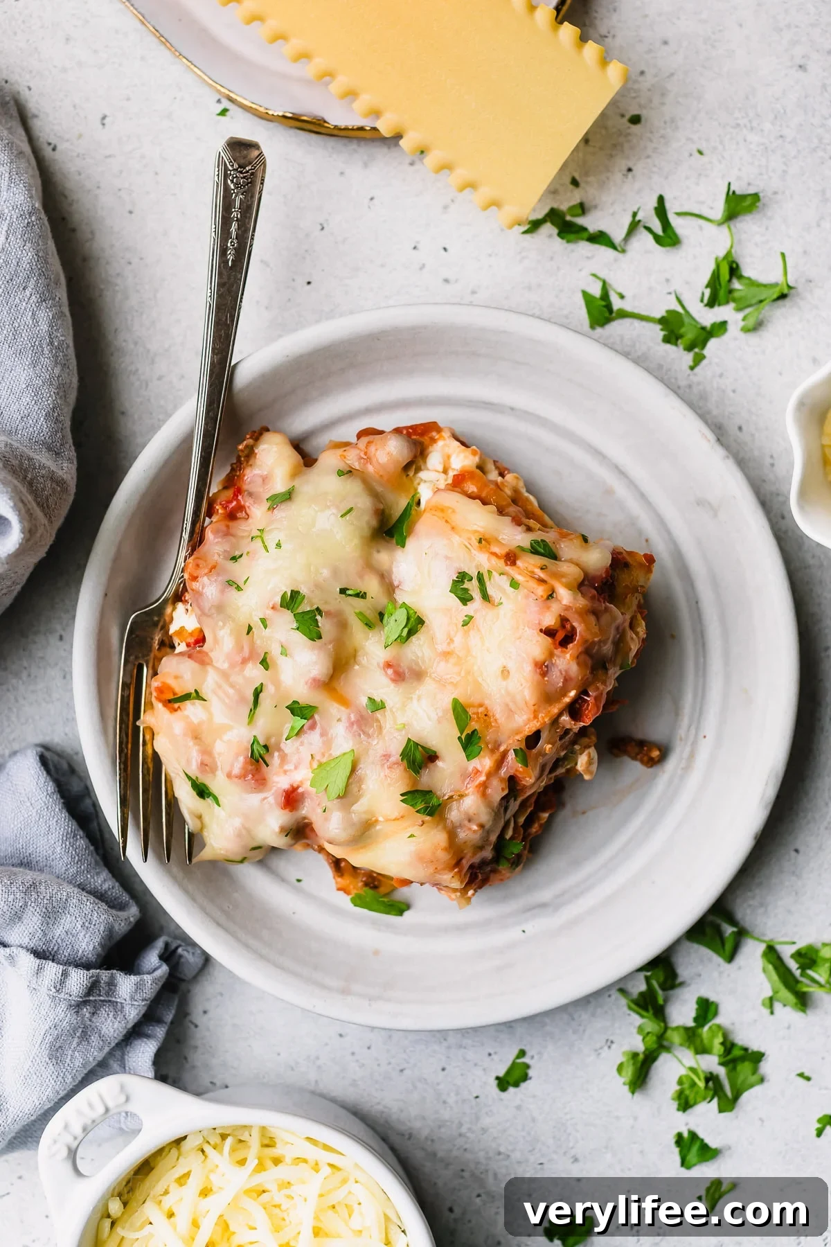 Slow Cooker Lasagna Recipe: Cheesy, Tender Layers 13 Slow Cooker Lasagna