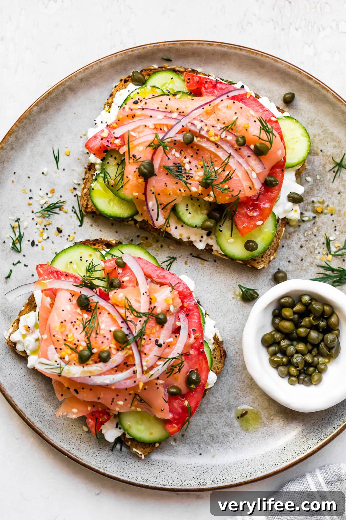 High-Protein Smoked Salmon Toast Recipe 7 Smoked Salmon Toast with Cottage Cheese