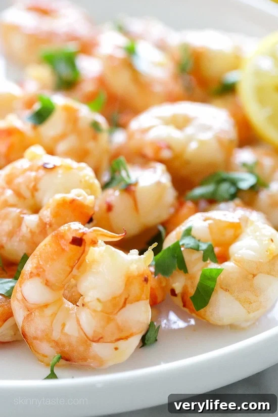 Easy Roasted Lemon-Garlic Shrimp One of the quickest and easiest ways to prepare shrimp is to roast them in the oven and simply drizzle with some olive oil, garlic and fresh lemon juice.
