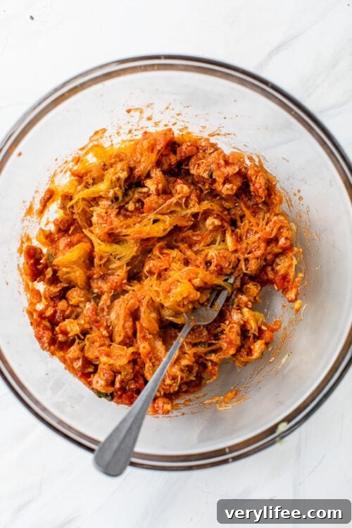 spaghetti squash and sauce