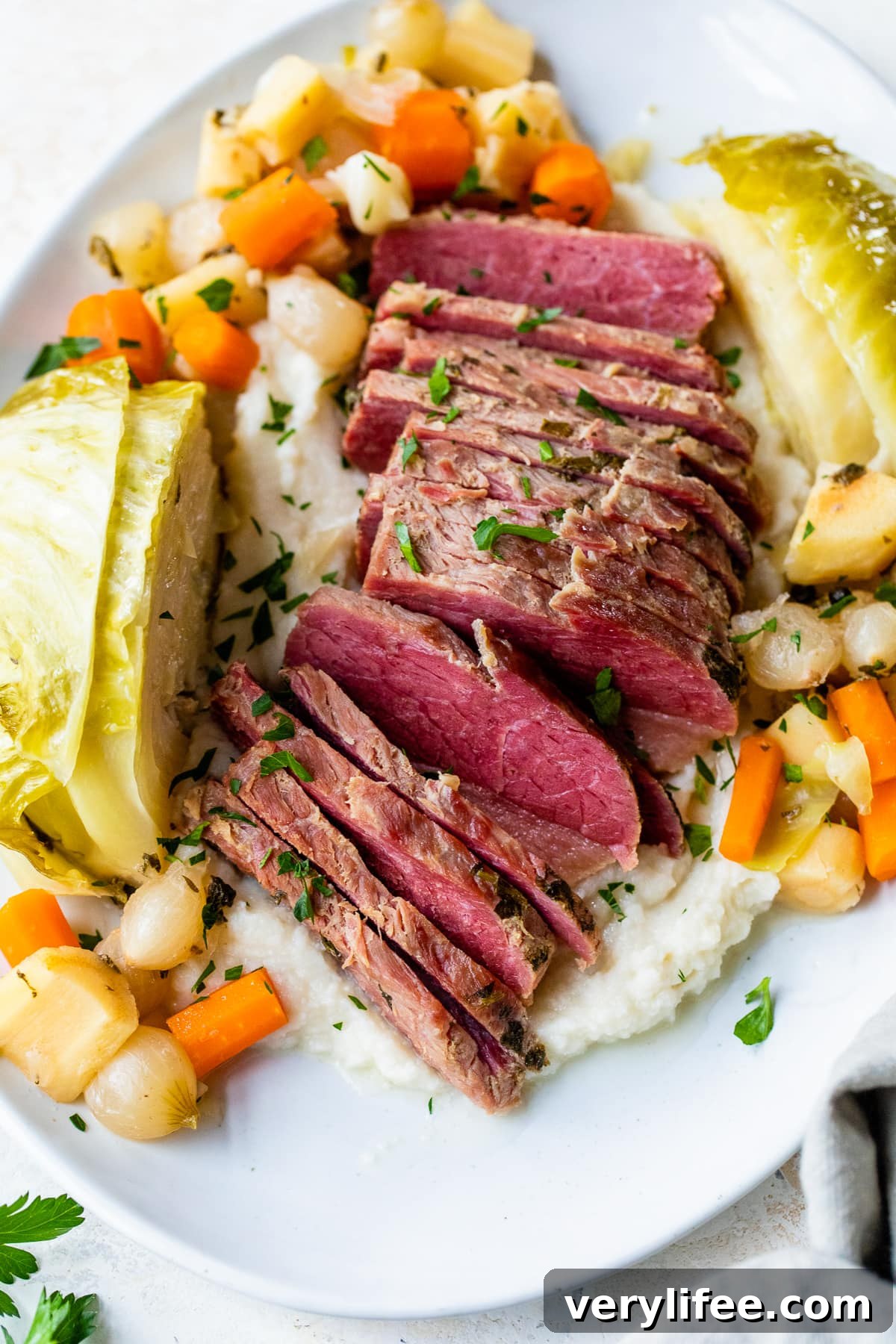 Crock Pot Corned Beef and Cabbage