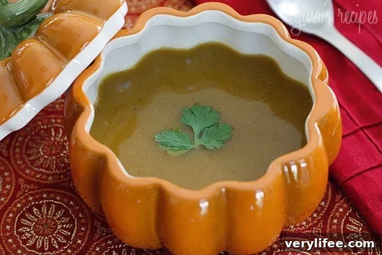 50 Low-Calorie Soup Recipes for Any Season 33 Coconut Curry Butternut Squash Soup