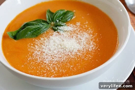 50 Low-Calorie Soup Recipes for Any Season 34 Tomato Bisque Soup