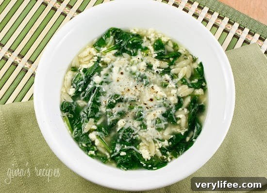 50 Low-Calorie Soup Recipes for Any Season 40 Spinach Stracciatella Soup with Orzo