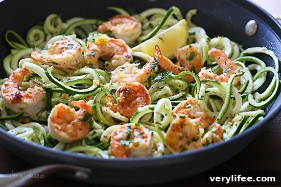 Garlic Butter Shrimp Scampi with Zoodles for Two 7 Shrimp Scampi Zoodles for Two, a delicious garlic shrimp and lemon dish over zucchini noodles is an EASY low-carb dish that takes less than 20 minutes! It's also gluten-free, paleo, Whole30 and keto!