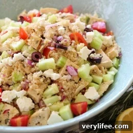 Chicken and quinoa salad made with cucumbers, feta, tomatoes and olives is perfect for summer!