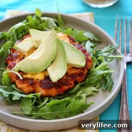 Some burgers are just meant to be eaten without a bun. These delicious, omega-packed, naked salmon burgers with sriracha mayo are the perfect example!