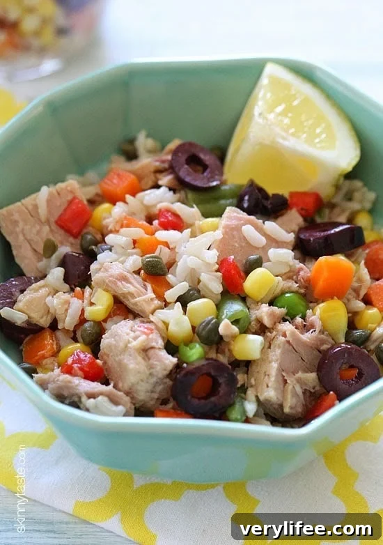 Italian tuna and brown rice salad is wonderful, easy lunch using basic pantry items such as tuna, brown rice, capers and good quality chopped olives plus some frozen mixed vegetables and fresh lemon juice.