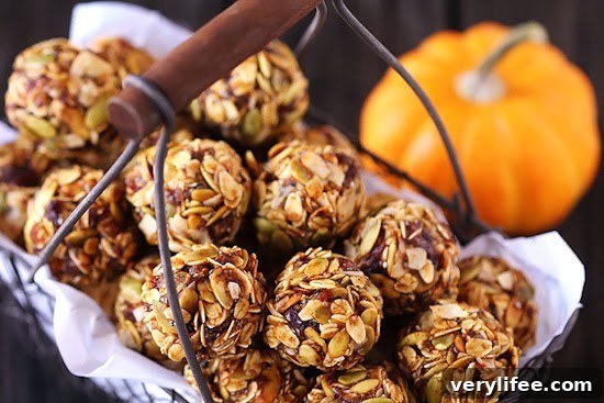 50 Pumpkin Recipes You'll Love This Fall 7 Pumpkin No Bake Energy Bites