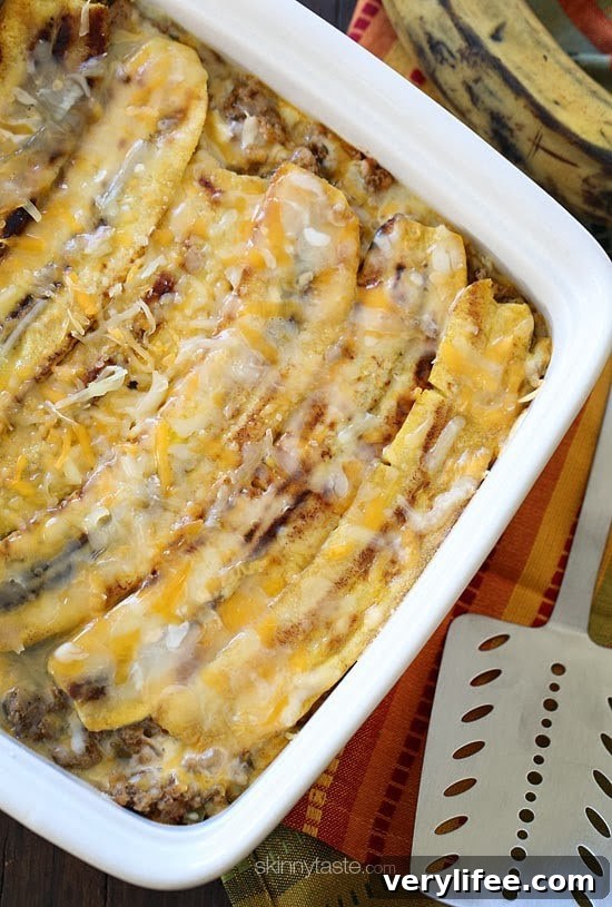Ground Turkey Pastelon: Sweet Plantain Lasagna 3 Turkey Pastelón is a latin lasagna made of strips of sweet plantain layered with savory picadillo and cheese. It's that sweet salty thing that makes it taste SO good!
