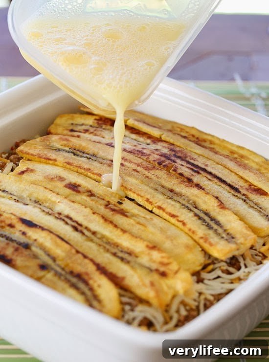 Ground Turkey Pastelon: Sweet Plantain Lasagna 7 Turkey Pastelón is a latin lasagna made of strips of sweet plantain layered with savory picadillo and cheese. It's that sweet salty thing that makes it taste SO good!