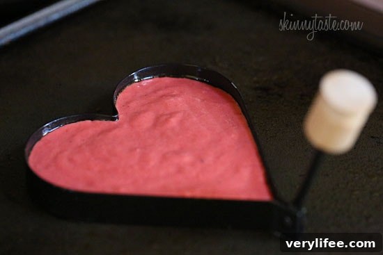 Cream cheese topping close-up