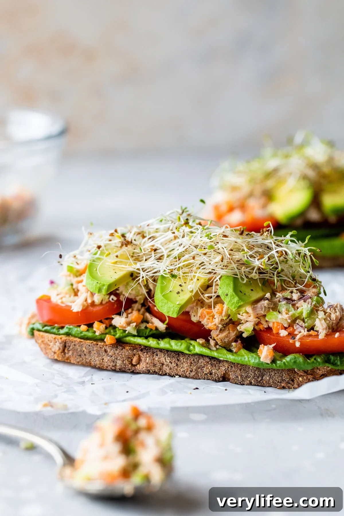Open Faced Tuna and Avocado Sandwich Recipe 5 healthy tuna sandwich with avocado and sprouts