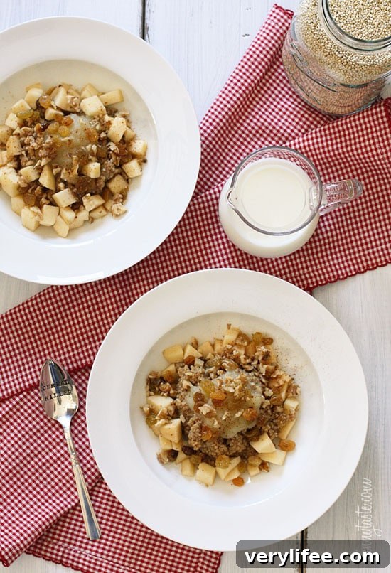 Apple cinnamon breakfast quinoa – quinoa for breakfast you ask? Well yes, quinoa served warm, with its nutty taste and chewy texture, pairs beautifully with fresh crisp autumn apples, golden raisins, pecans, warm milk, vanilla and cinnamon – a delightful breakfast that is both protein packed and comforting.