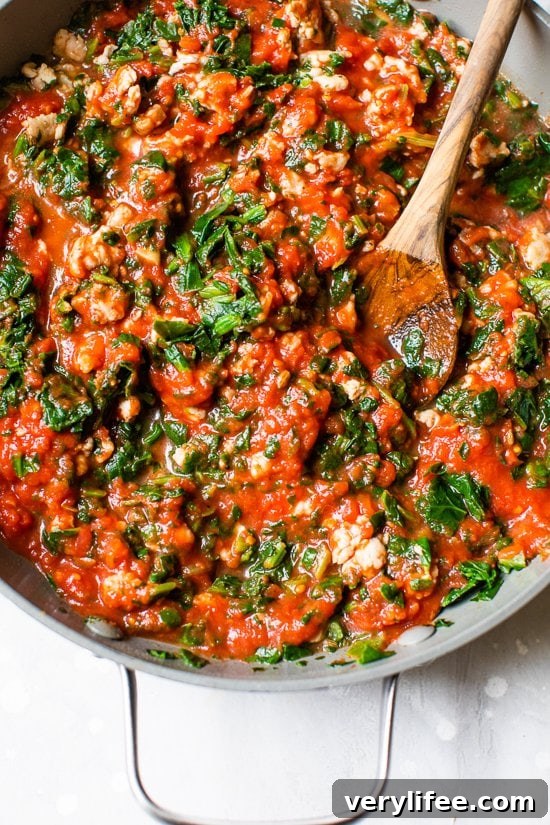 Oven-Baked Pasta with Italian Sausage and Spinach 4 sauce with sausage and spinach