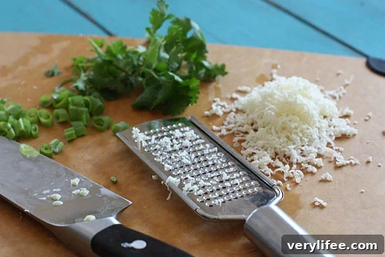 Warm Mexican Street Corn Salad with Cotija and Lime 3 Sweet summer corn lightly coated with lime infused mayonnaise, a touch of hot chili powder and cojita cheese. Also known as the Mexican street corn salad, elote