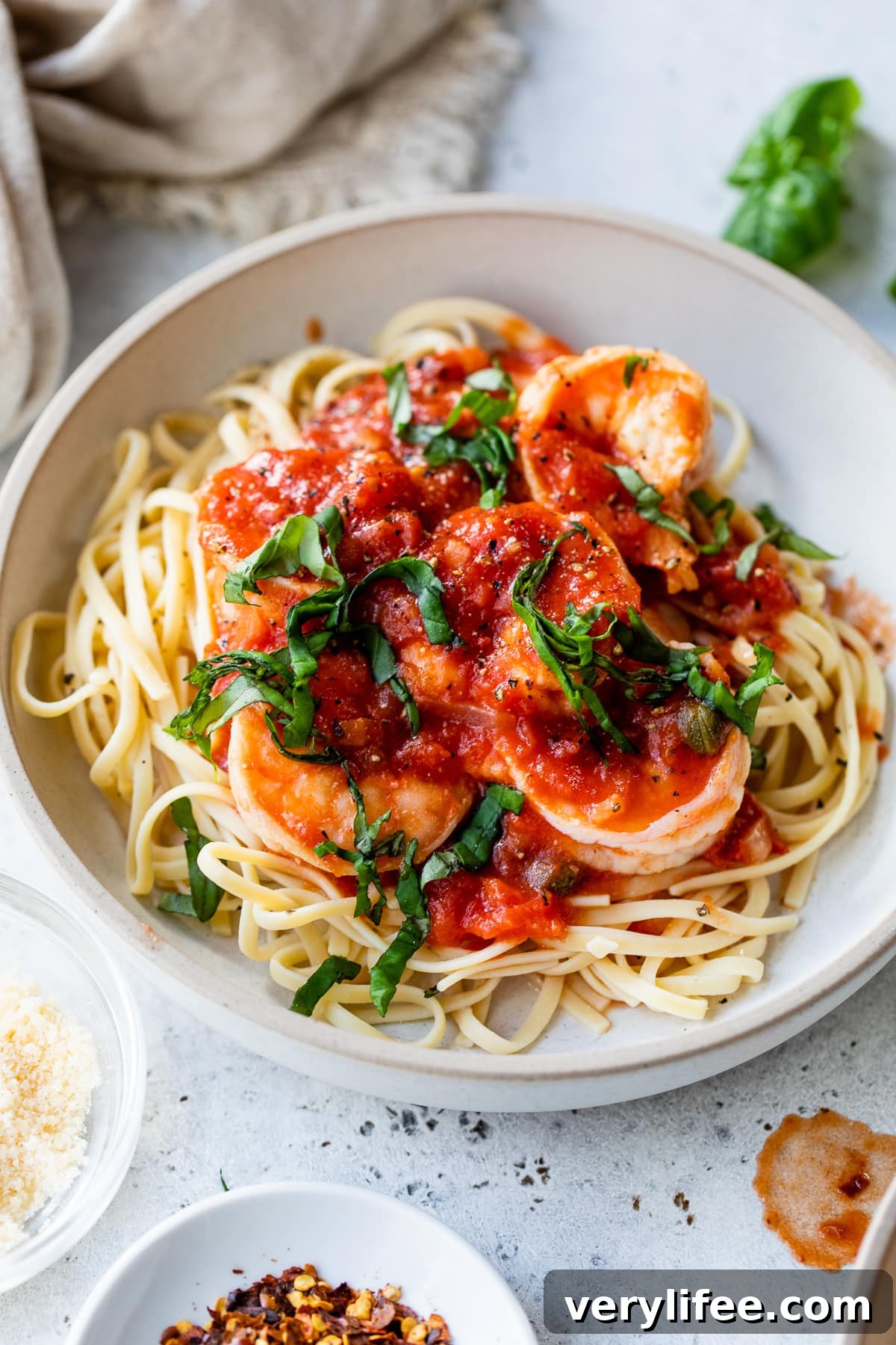 Spicy Shrimp Fra Diavolo with Linguine 9 Linguine and Shrimp