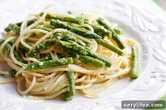 Pasta with Asparagus recipe