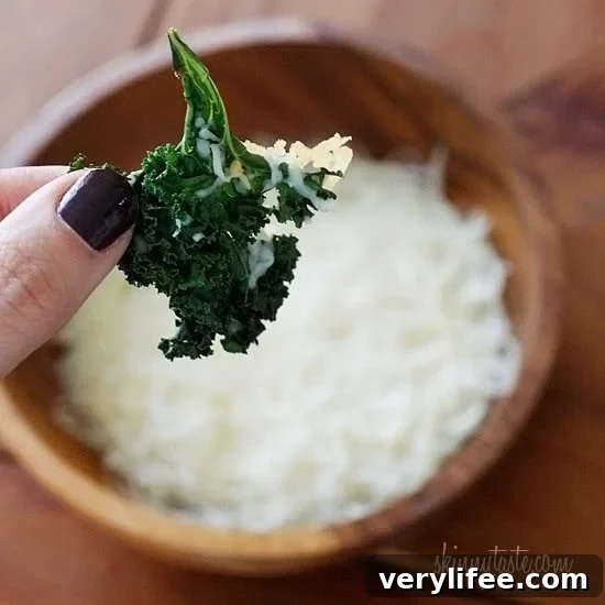 Crispy Baked Parmesan Kale Chips 2 Delicious and easy to make baked kale chips with parmesan makes this a great low-fat, low-calorie, low-carb, gluten-free, vegetarian, and antioxidant rich snack.