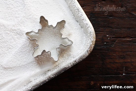 Close-up of snowflake marshmallow on hot cocoa