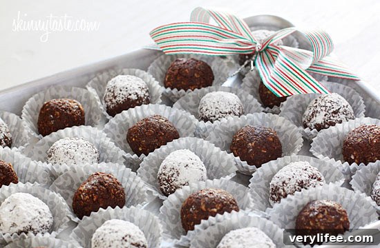 No-bake cookies ready to serve