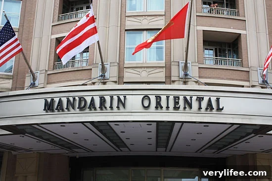 Lunch with Chef Matthew Petersen at the Mandarin Oriental DC 2 Washington Monument view from Mandarin Oriental