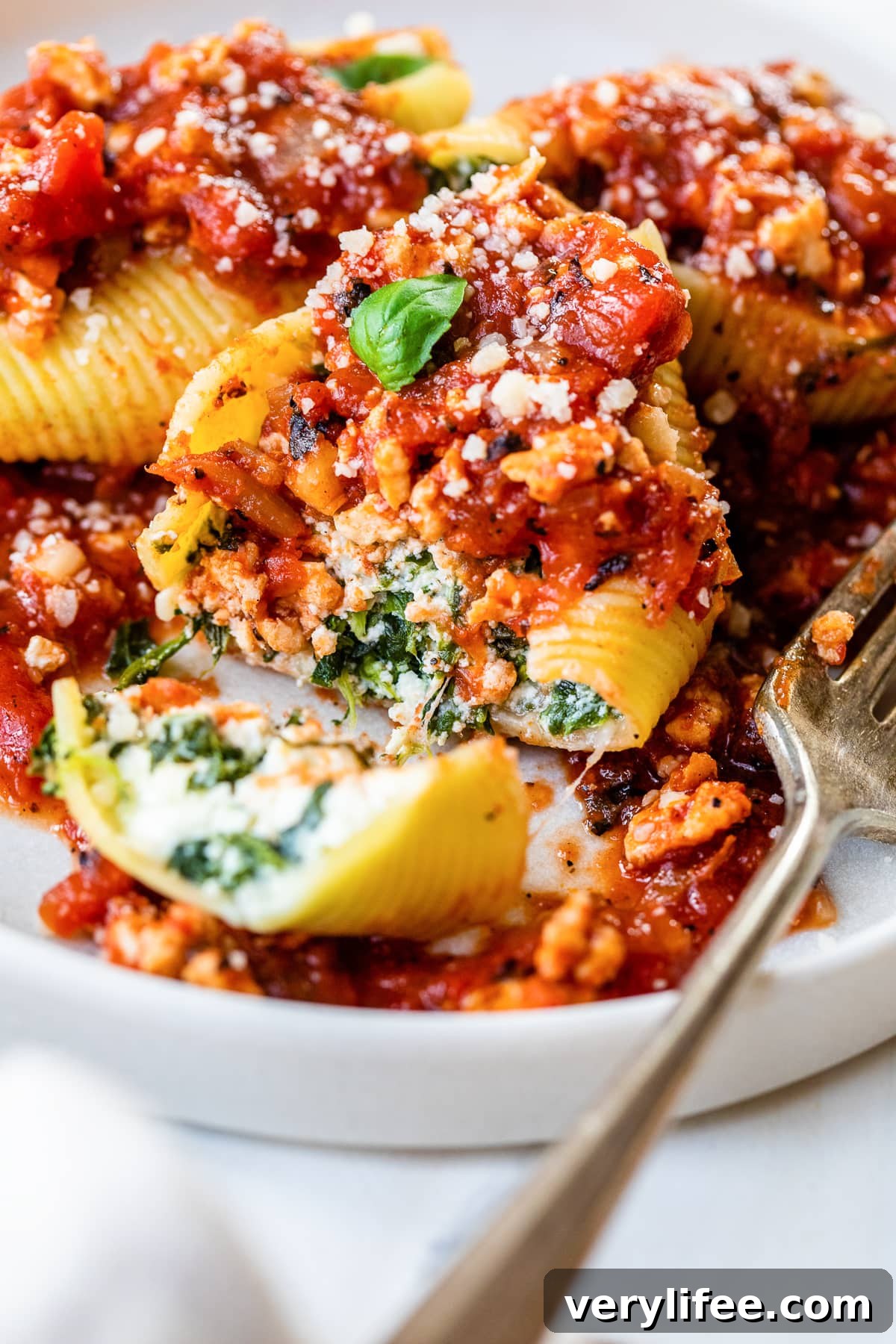 Spinach Stuffed Shells with Ground Turkey Meat Sauce