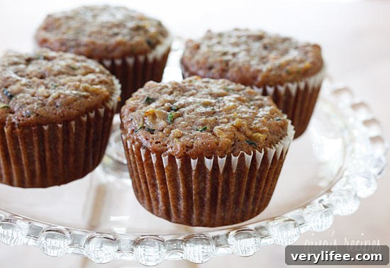 Cupcakes topped with cream cheese frosting