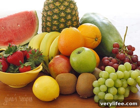 Colombian Salpicon Recipe: Tropical Fruit Punch 5 Chopped fruit for Salpicón