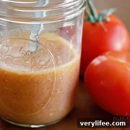 Red wine tomato vinaigrette in jar