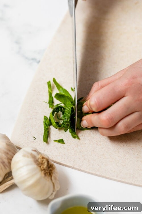 how to cut collard greens