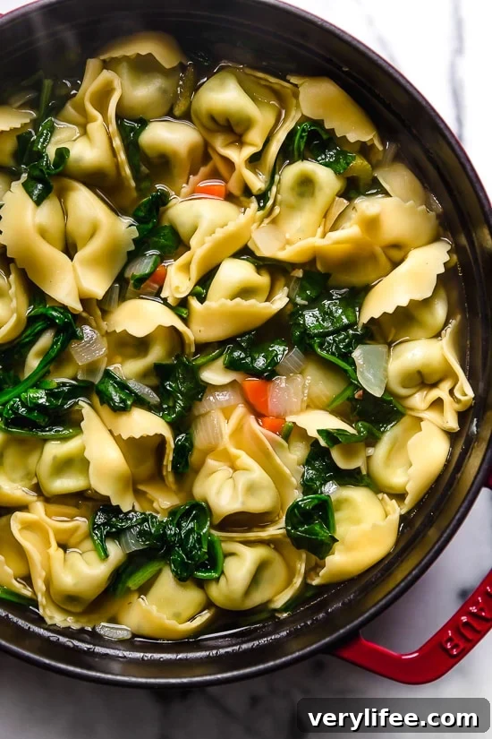 Creamy Spinach Tortellini Soup Recipe 7 Spinach Tortellini en Brodo (in broth) is an Italian soup made with spinach and cheese tortellini and vegetables in a light broth.