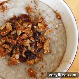 Cinnamon Apple Spiced Oatmeal