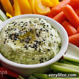 Creamy Edamame Hummus with Lemon and Garlic 4 Edamame hummus