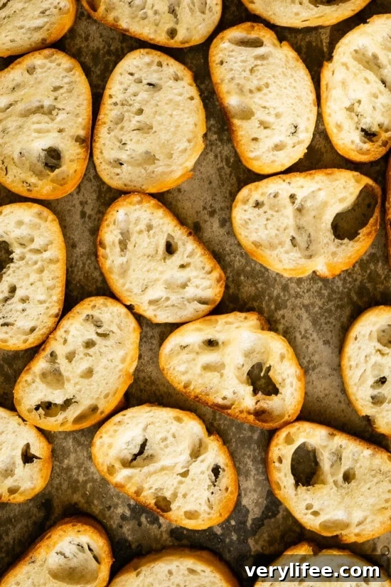 White Bean Crostini Recipe with Garlic and Rosemary 4 toasted french bread