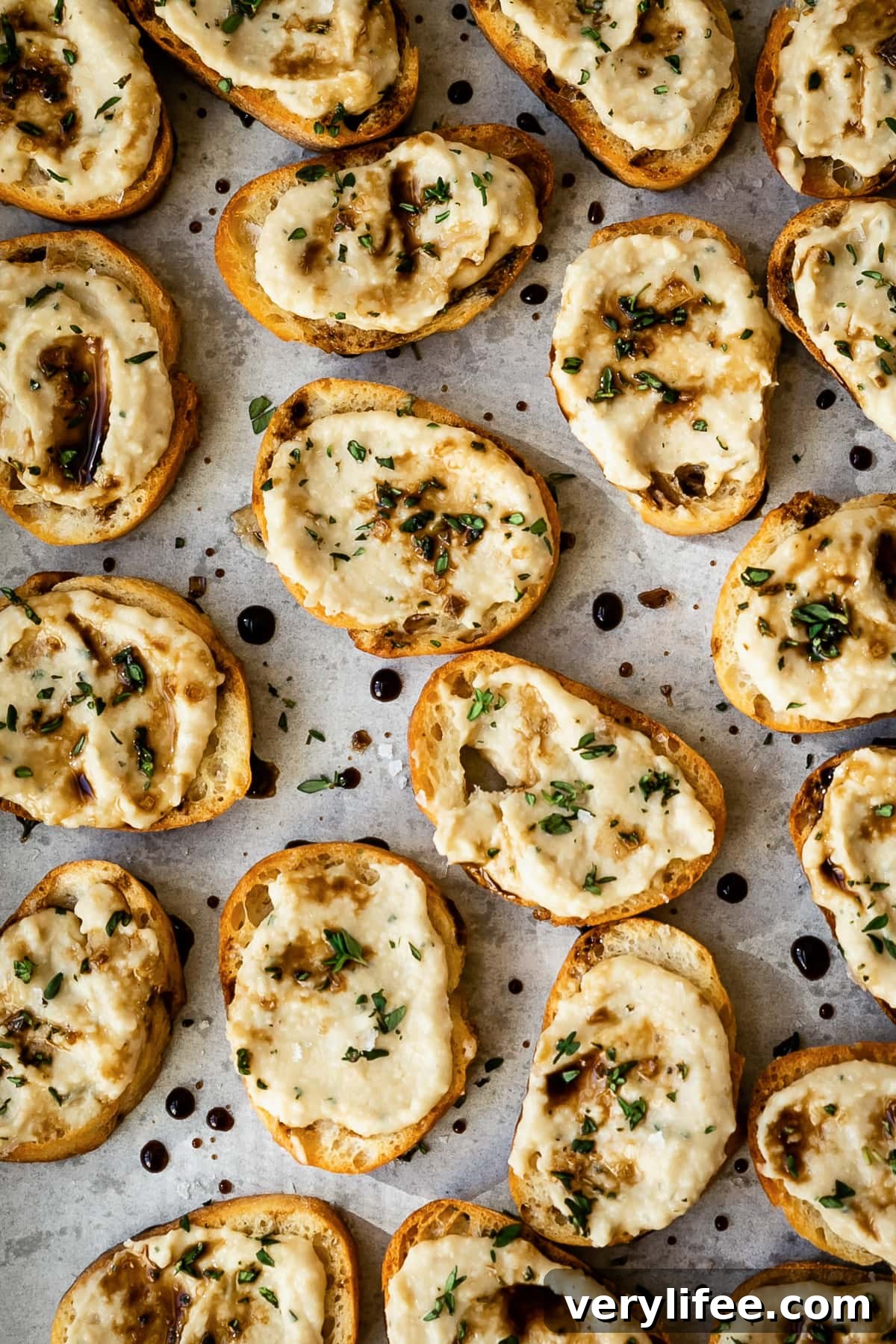 White Bean Crostini Recipe with Garlic and Rosemary 8 White Bean Crostini