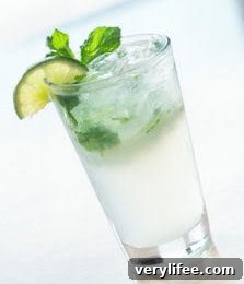 Classic Cuban mojito made skinny! I have figured out an easy low point weight watcher mojito recipe that tastes great.