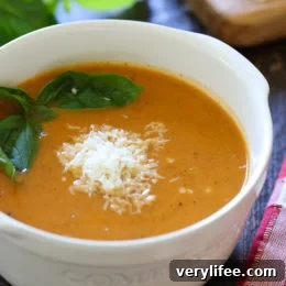 Instant Pot tomato soup