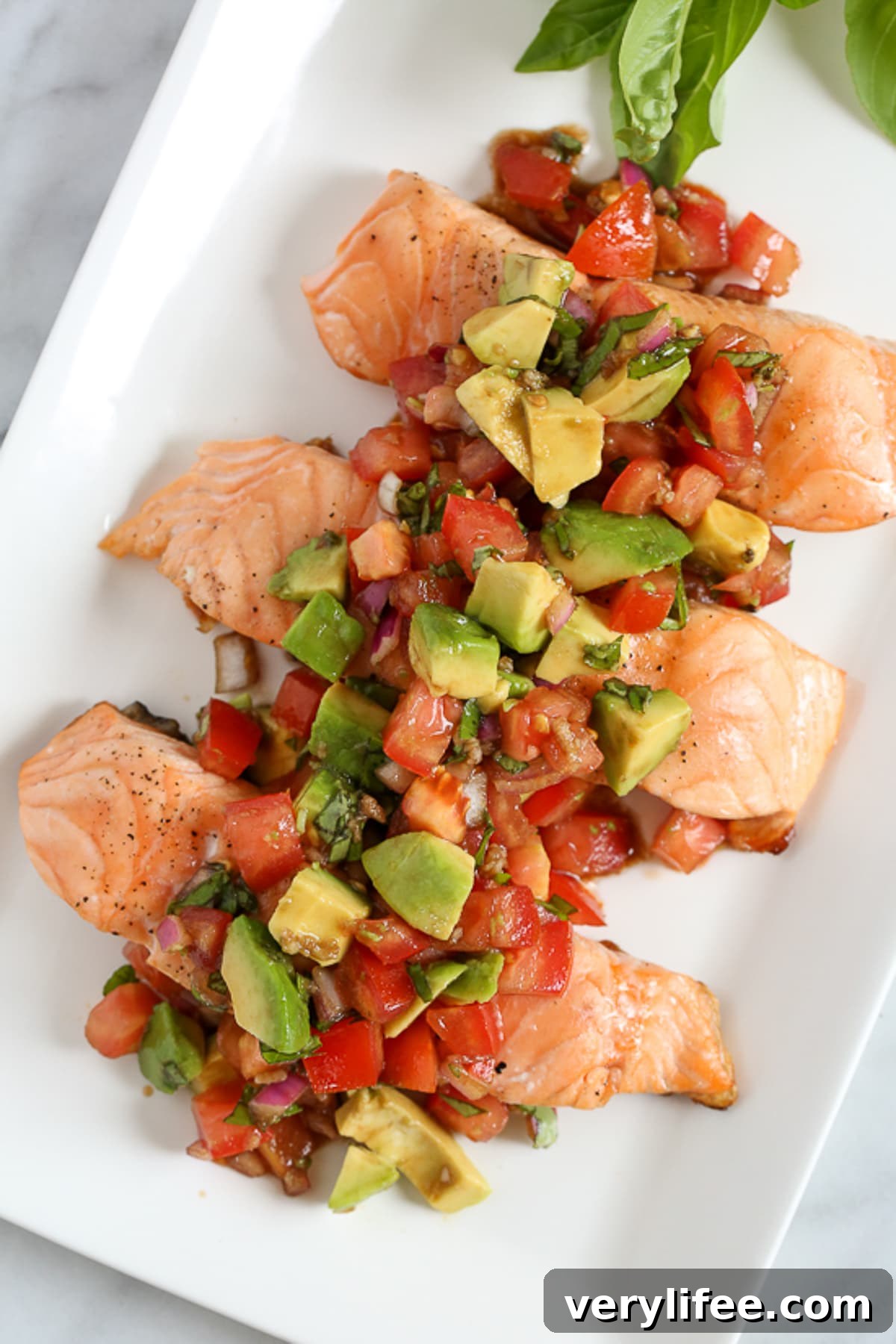 Grilled Salmon Bruschetta with avocado