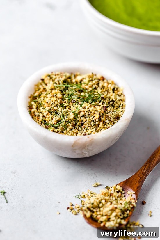 Green Detox Soup with Toasted Hemp Gremolata